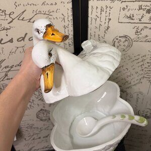 RARE Italian Hand Painted Soup Tureen + Ladle LARGE Ceramic Nesting Geese Party